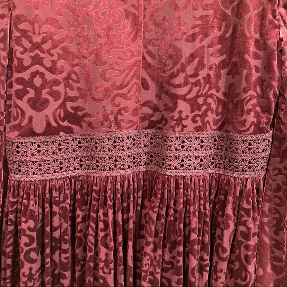 Altar’d State Velvet Dress - size L - Picture 6 of 6